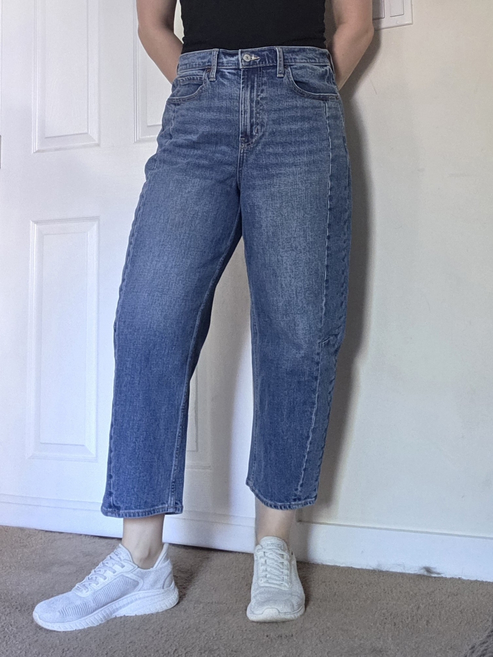 Old Navy High-Rise Barrel Leg Women’s Jeans 12